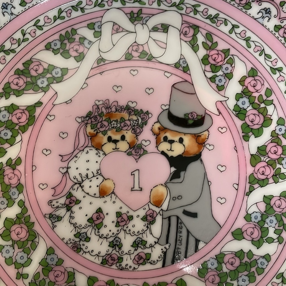 Vintage Lucy & Me  Enesco Bear Decorative‎ Plate First Anniversary EUC